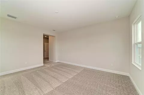 Bedroom - 10316 Longmeadow Ave, Parrish, FL 34219 photo 2 of 10