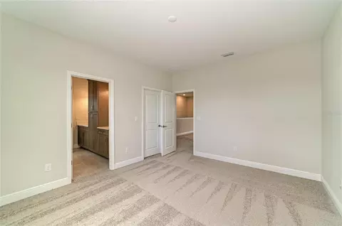 Bedroom - 10316 Longmeadow Ave, Parrish, FL 34219 photo 3 of 10