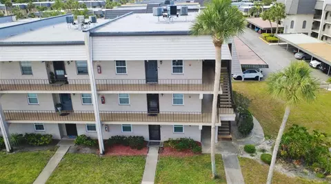 8681 Bardmoor Blvd #208C, Seminole, FL 33777