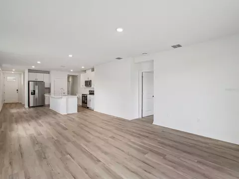 Living - 7817 Gilchrist Springs Dr, Parrish, FL 34219 photo 2 of 2