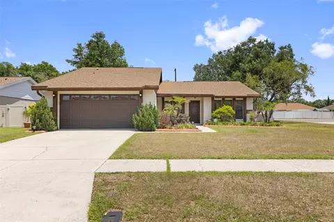 1836 Craven Dr, Seffner, FL 33584