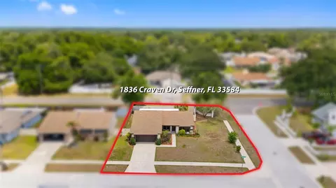 View/Area - 1836 Craven Dr, Seffner, FL 33584 photo 2 of 10