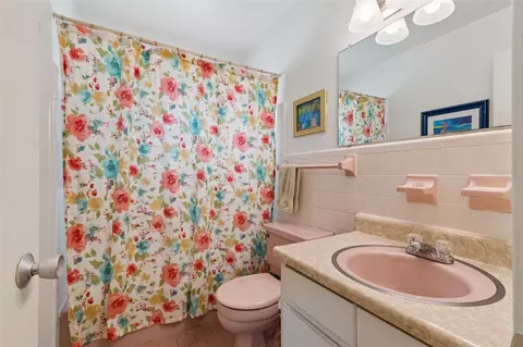 Bath - 6432 Spring Hill Dr, Spring Hill, FL 34606 photo 1 of 1