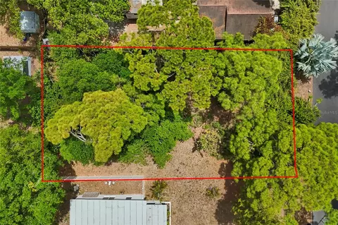 71 St Way N, Saint Petersburg, FL 33709