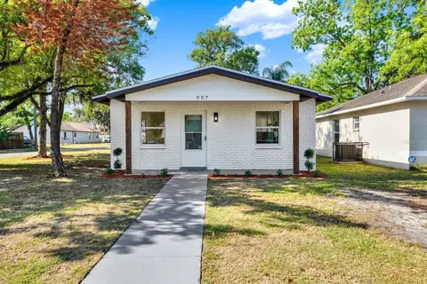 907 E Renfro St, Plant City, FL 33563