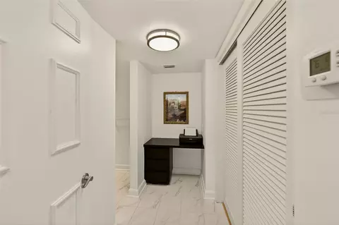 Other - 131 Bluff View Dr #401, Belleair Bluffs, FL 33770 photo 7 of 11