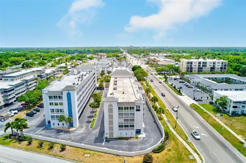 View/Area - 131 Bluff View Dr #401, Belleair Bluffs, FL 33770 photo 1 of 7