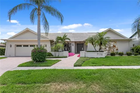 7016 Pelican Island Dr, Tampa, FL 33634