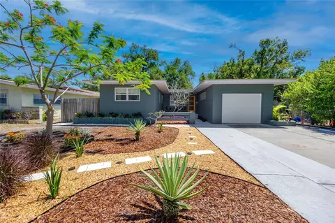 630 Jasmine Way S, Saint Petersburg, FL 33705