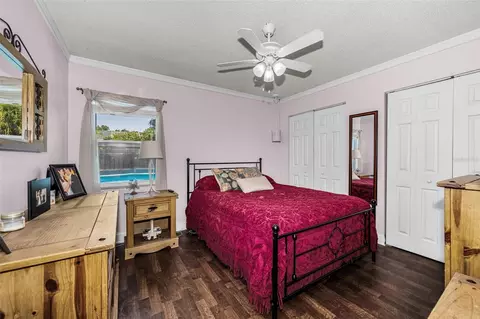 Bedroom - 2907 Whispering Dr N, Largo, FL 33771 photo 4 of 5