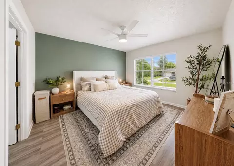 Bedroom - 10331 Summerview Cir, Riverview, FL 33578 photo 2 of 3