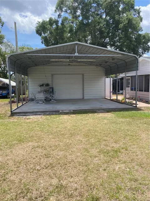 Exterior - 11815 Washington St, Seffner, FL 33584 photo 8 of 9