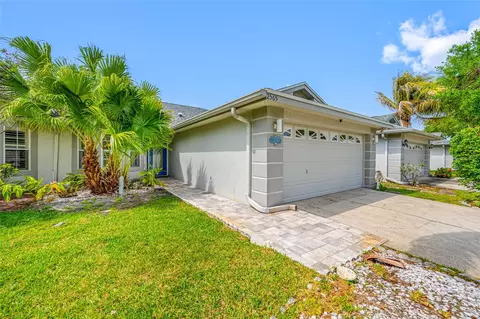 2565 Estancia Blvd, Clearwater, FL 33761