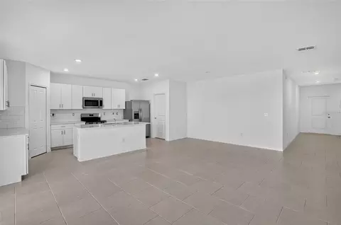 18047 Mellon St, Parrish, FL 34219 photo 8