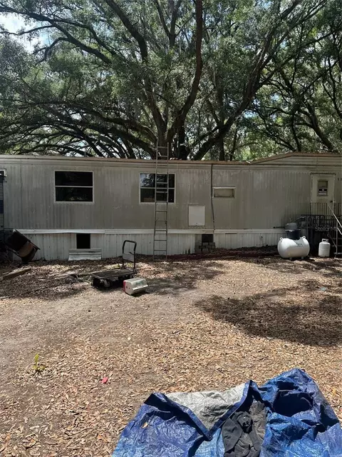 9068 SE 12th Dr, Webster, FL 33597