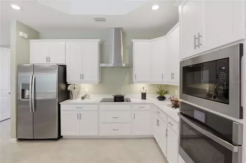 Kitchen - 13220 Tulum Loop, Venice, FL 34293 photo 3 of 5