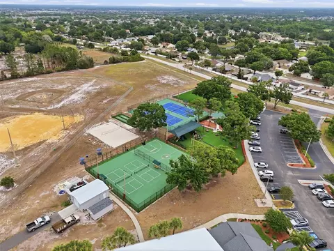 View/Area - 11214 Sailbrooke Dr, Riverview, FL 33579 photo 10 of 12