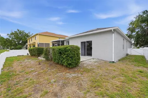 Exterior - 11214 Sailbrooke Dr, Riverview, FL 33579 photo 4 of 8