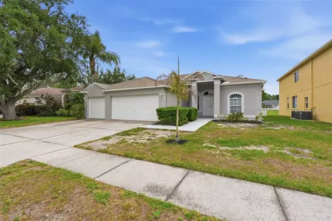 Exterior - 11214 Sailbrooke Dr, Riverview, FL 33579 photo 7 of 8