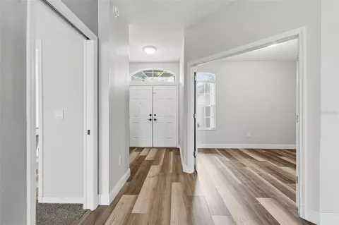 Entry Way - 11214 Sailbrooke Dr, Riverview, FL 33579 photo 6 of 14