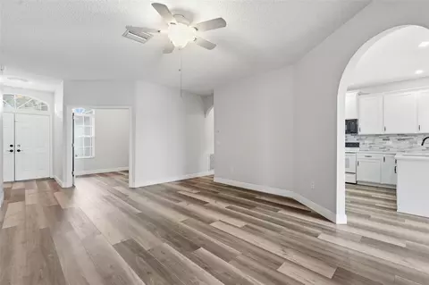 Living - 11214 Sailbrooke Dr, Riverview, FL 33579 photo 5 of 11