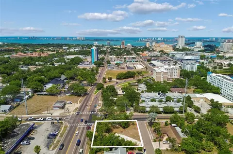 1107 Brownell St, Clearwater, FL 33756