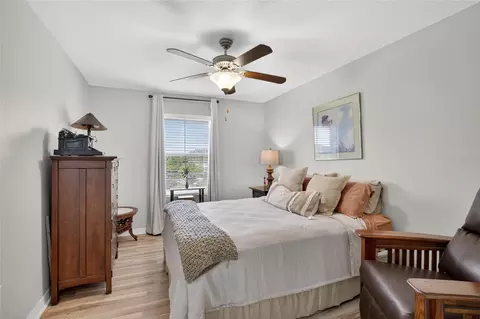 Bedroom - 12944 Utopia Gardens Way, Riverview, FL 33579 photo 1 of 5