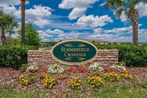 View/Area - 12944 Utopia Gardens Way, Riverview, FL 33579 photo 2 of 6