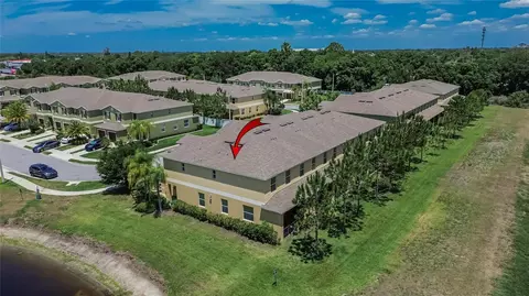 View/Area - 12944 Utopia Gardens Way, Riverview, FL 33579 photo 5 of 6