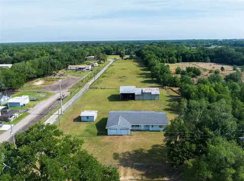 View/Area - 12882 E Wheeler, Brandon, FL 33511 photo 2 of 7