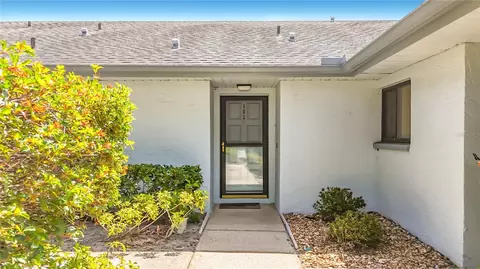 2733 Countryside Blvd #105, Clearwater, FL 33761