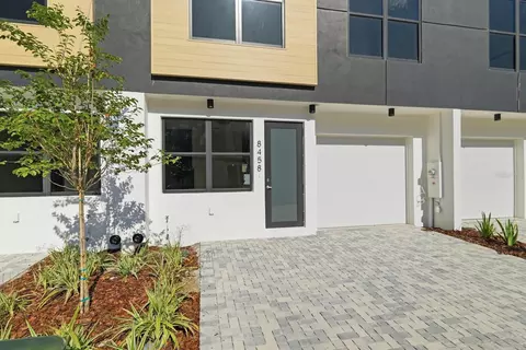 8458 Modano Pl, Tampa, FL 33614