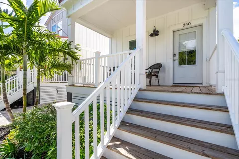 Exterior - 340 6th St E, Bradenton, FL 34208 photo 3 of 4
