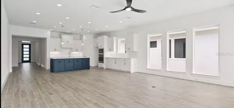 7910 Bon Air Way, Parrish, FL 34219 photo 7