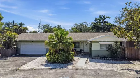 955 Indian Rocks Rd S, Largo, FL 33770