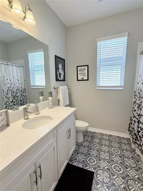 Bath - 14415 20th St E, Parrish, FL 34219 photo 3 of 4