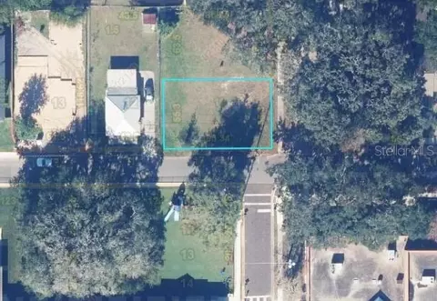17 E Newell St, Winter Garden, FL 34787