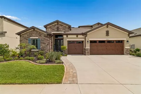 14622 Red Castle Ave, Lithia, FL 33547