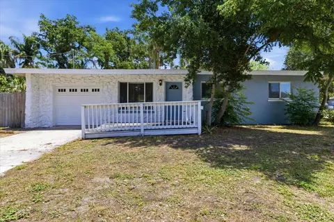 1317 Lady Marion Ln, Dunedin, FL 34698