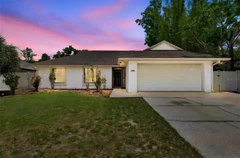 5127 Nashville Dr, Tampa, FL 33624