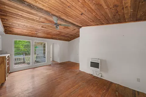 Living - 232 Cutrone Rd, Winter Haven, FL 33880 photo 4 of 5