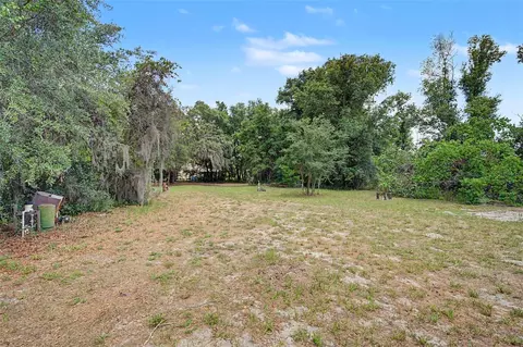 Exterior - 232 Cutrone Rd, Winter Haven, FL 33880 photo 7 of 11