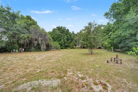Exterior - 232 Cutrone Rd, Winter Haven, FL 33880 photo 6 of 11
