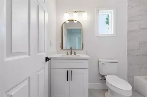 Bath - 5065 Plumosa St, Spring Hill, FL 34607 photo 1 of 5