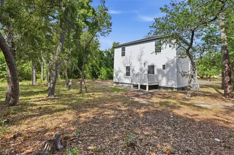 Exterior - 5065 Plumosa St, Spring Hill, FL 34607 photo 4 of 9