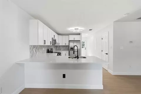 Kitchen - 5065 Plumosa St, Spring Hill, FL 34607 photo 4 of 4