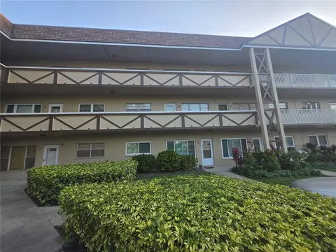 2463 Brazilia Dr #39, Clearwater, FL 33763