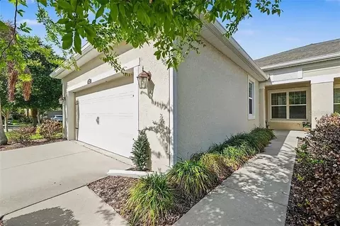 10335 Holstein Edge Pl, Riverview, FL 33569