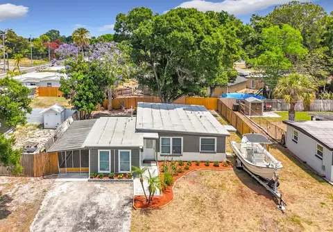 9369 83rd St N, Seminole, FL 33777