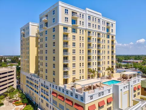 628 Cleveland St #1011, Clearwater, FL 33755